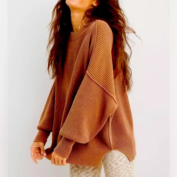 aerie Sweaters - Aerie oversized fits like size Large Sweater PTP approx 30